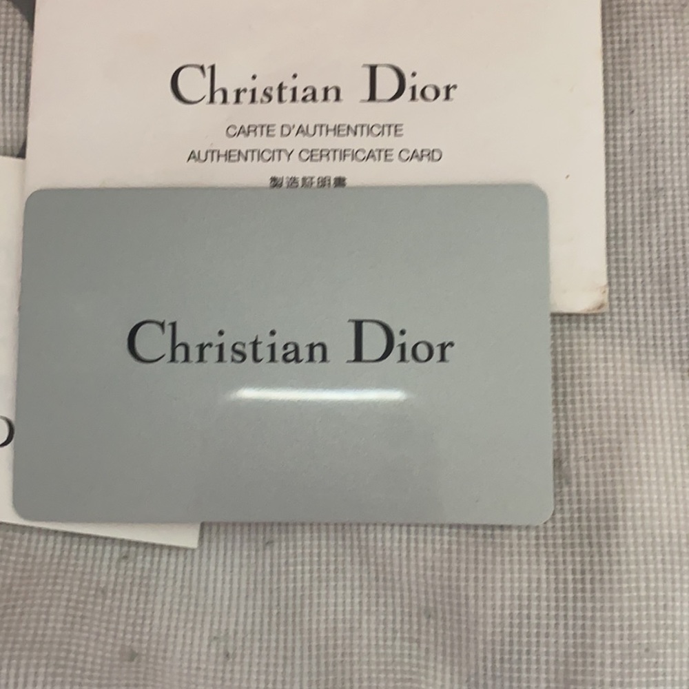 Beautiful Dior - Picture 3 of 3